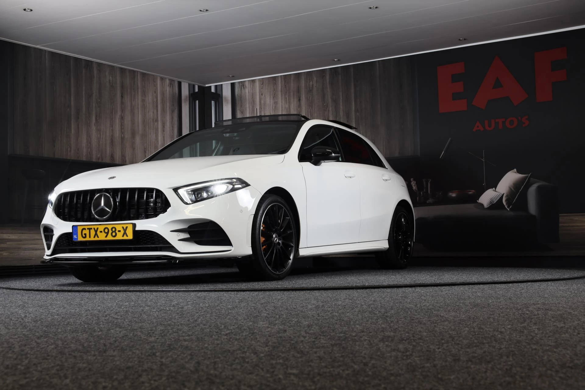 Hoofdafbeelding Mercedes-Benz A-Klasse