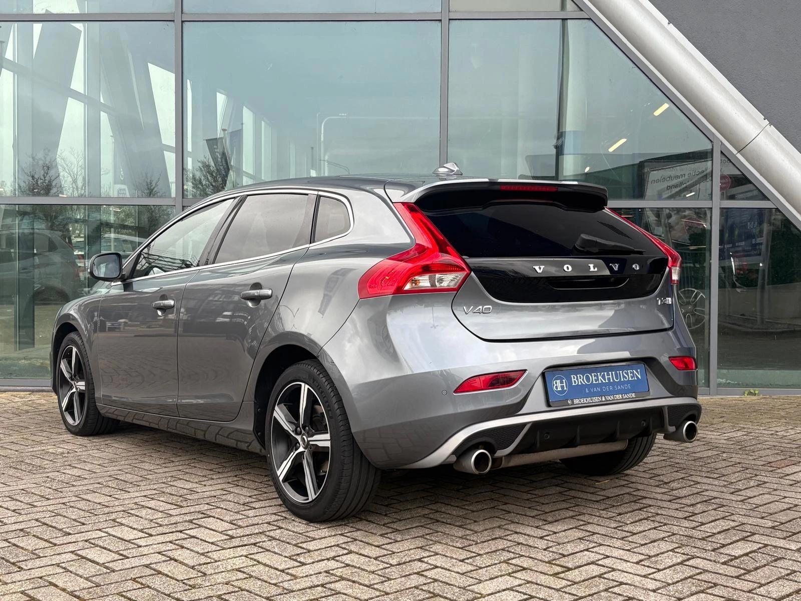 Hoofdafbeelding Volvo V40