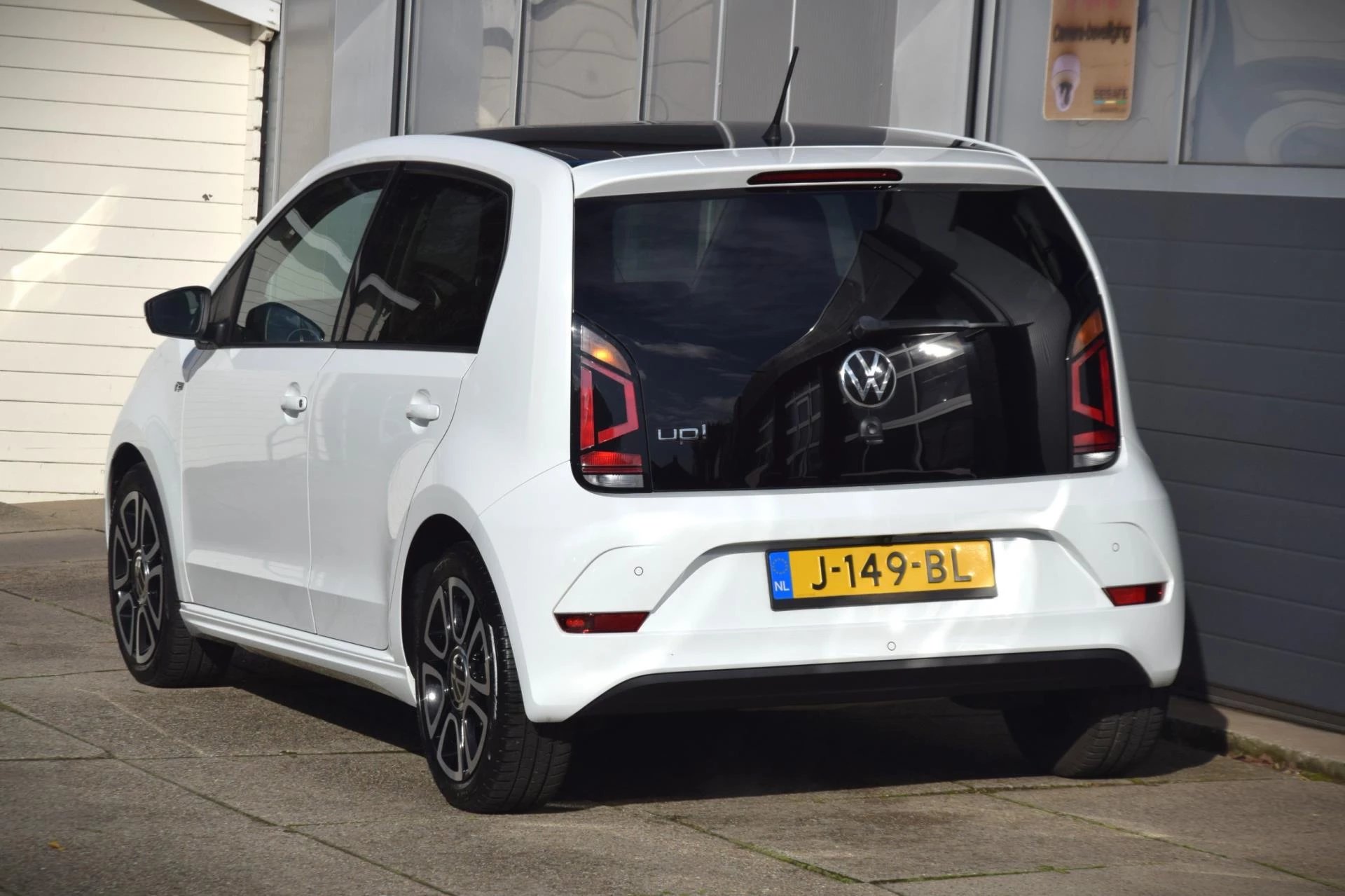 Hoofdafbeelding Volkswagen up!