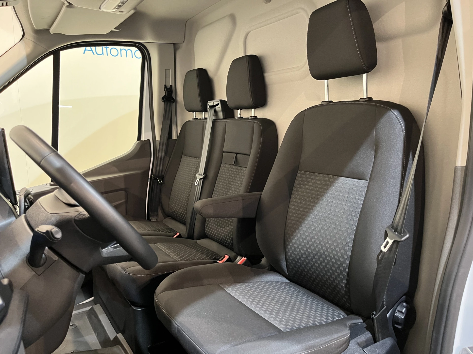 Hoofdafbeelding Ford E-Transit
