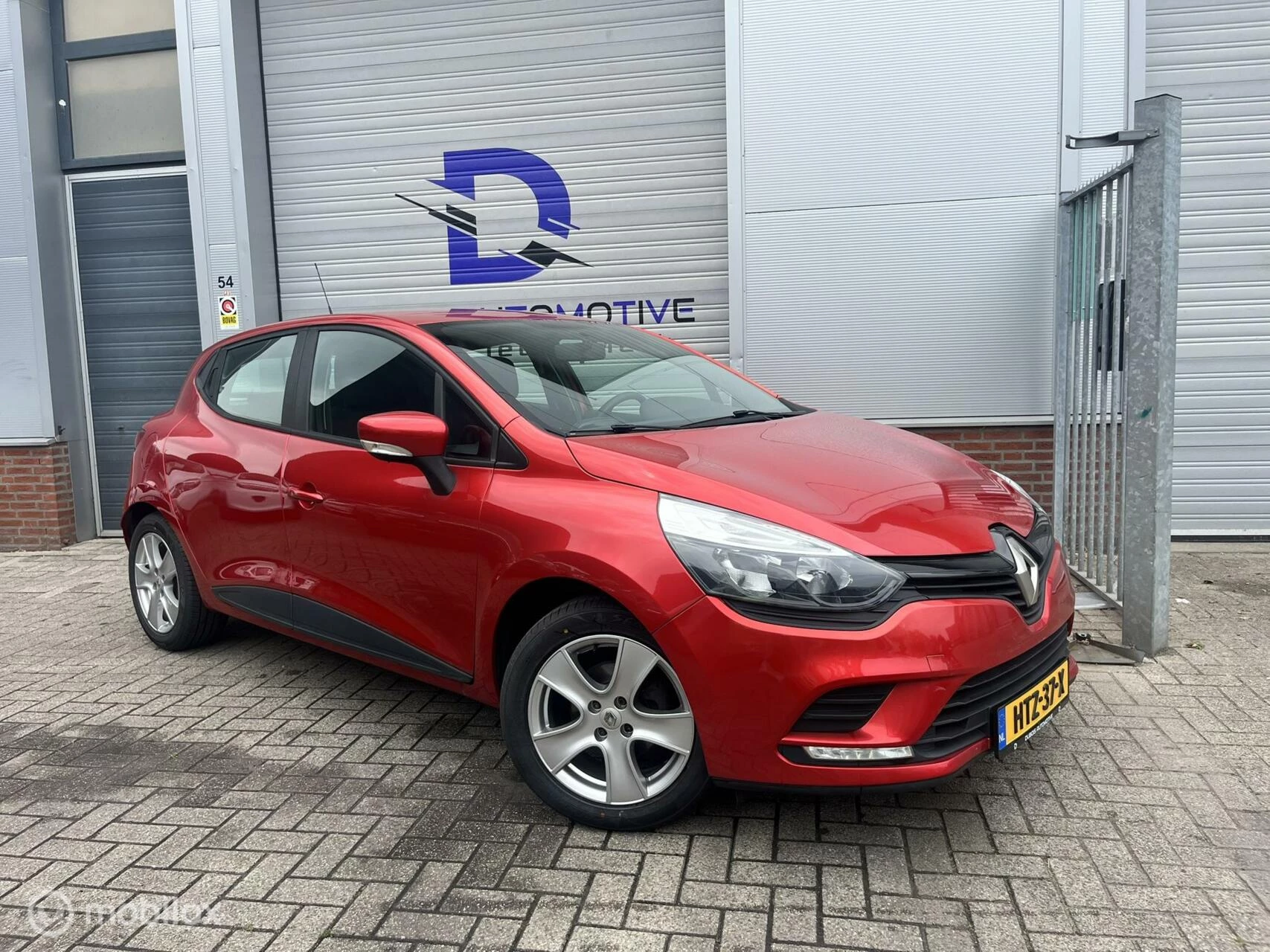 Hoofdafbeelding Renault Clio