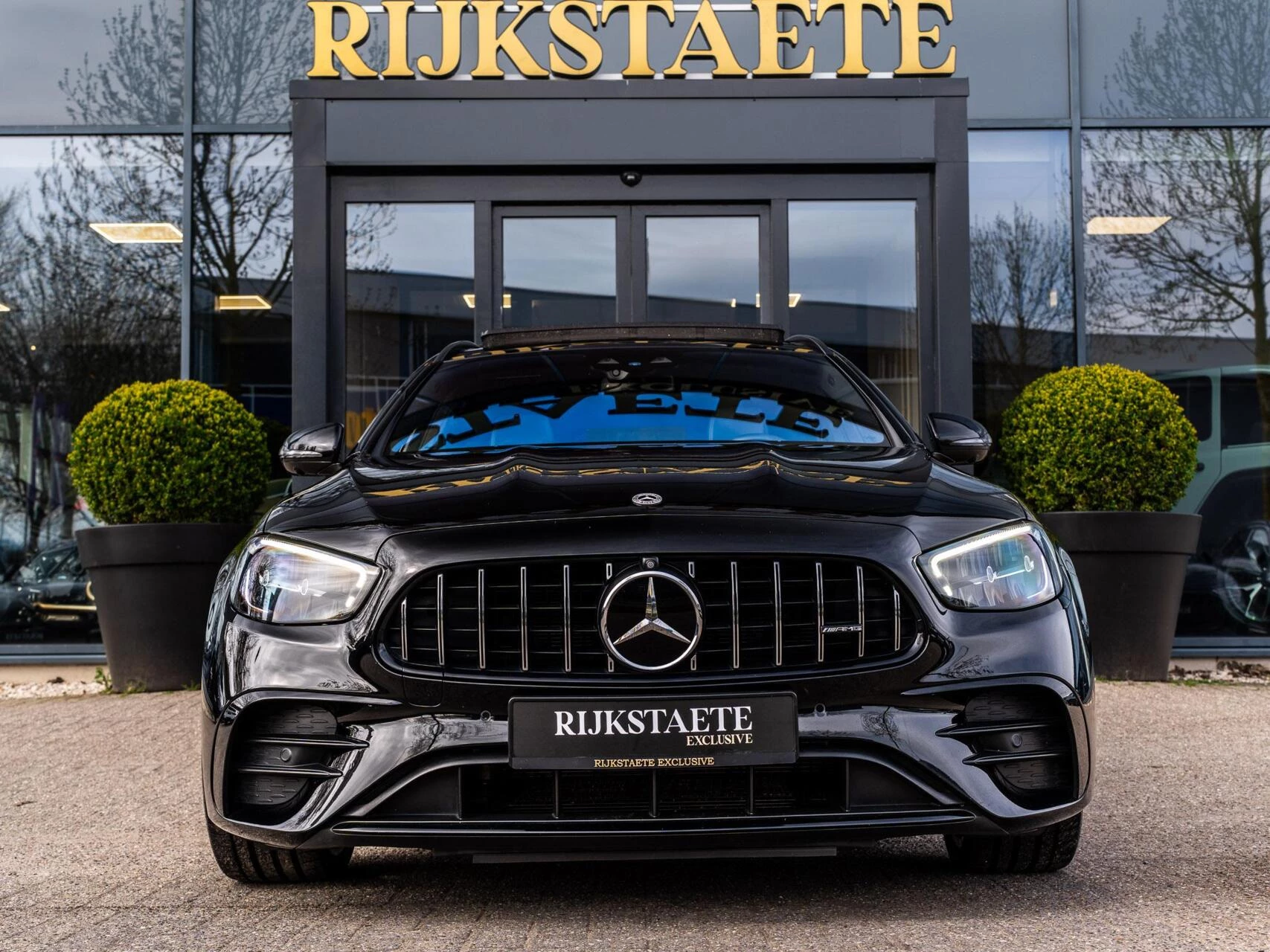 Hoofdafbeelding Mercedes-Benz E-Klasse