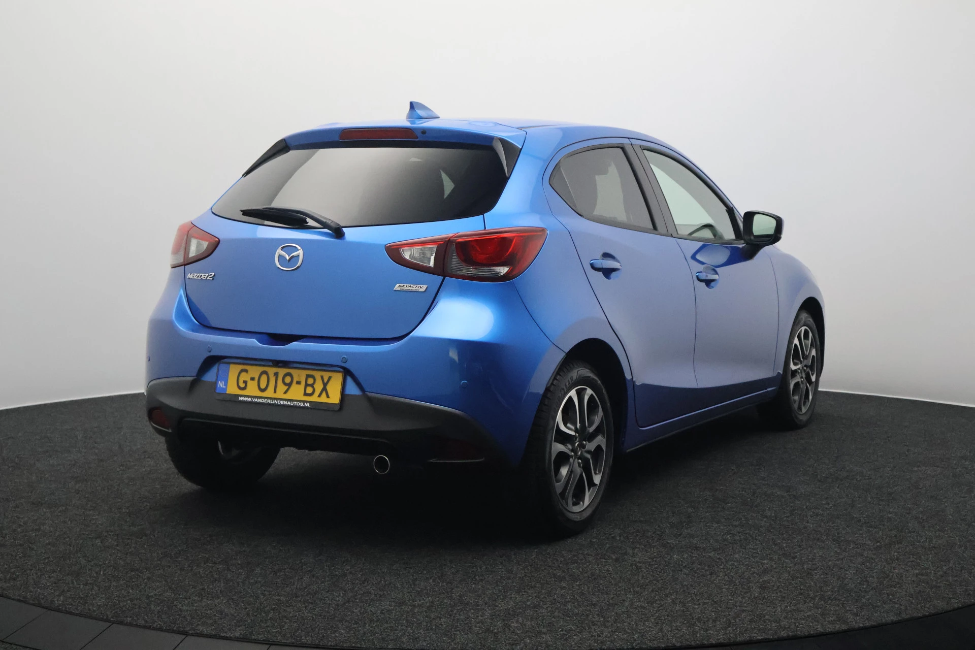 Hoofdafbeelding Mazda 2