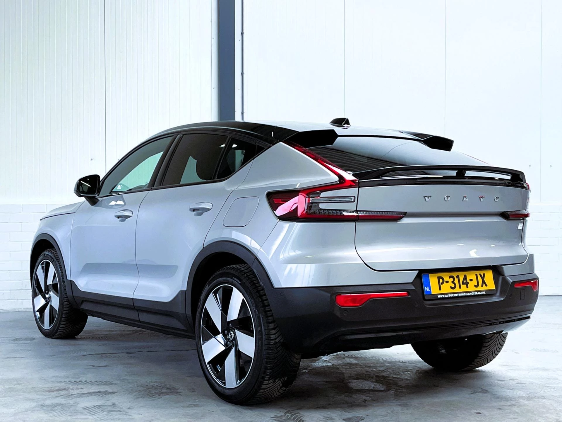 Hoofdafbeelding Volvo C40