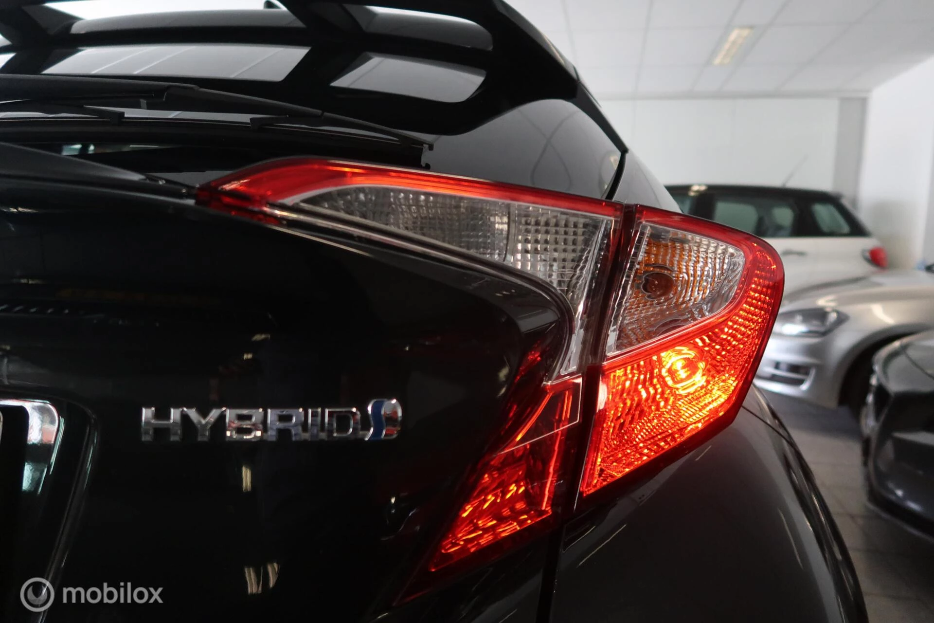 Hoofdafbeelding Toyota C-HR