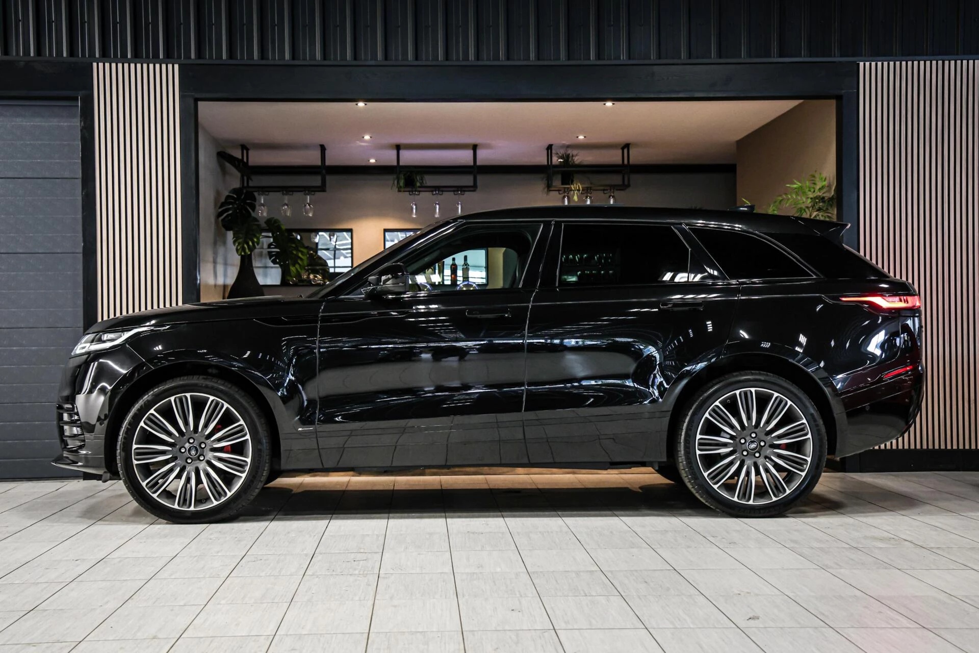 Hoofdafbeelding Land Rover Range Rover Velar