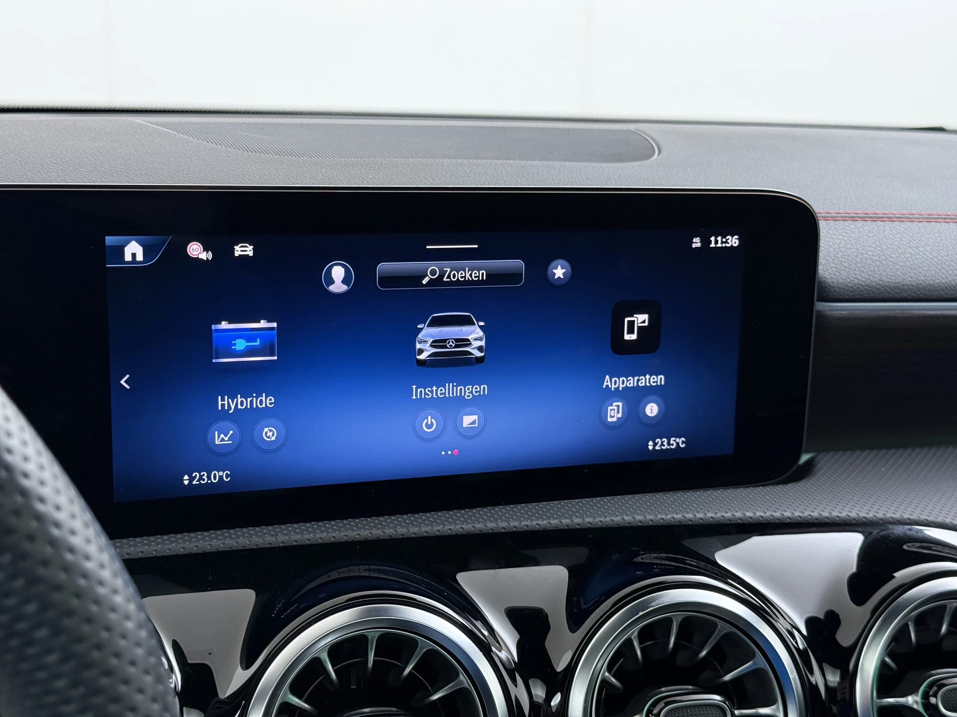 Hoofdafbeelding Mercedes-Benz CLA