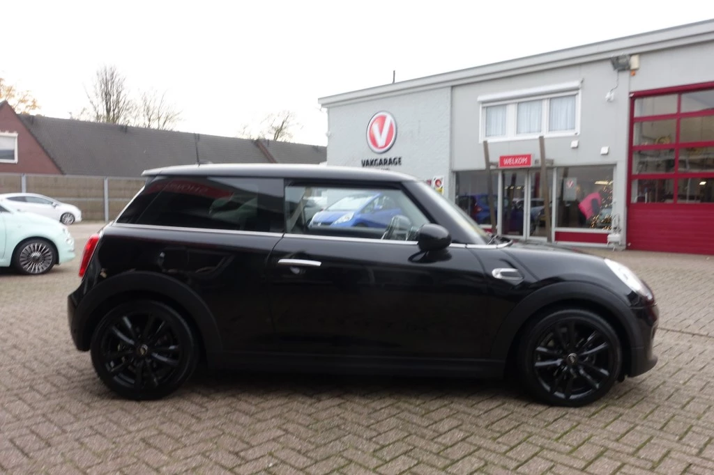 Hoofdafbeelding MINI One