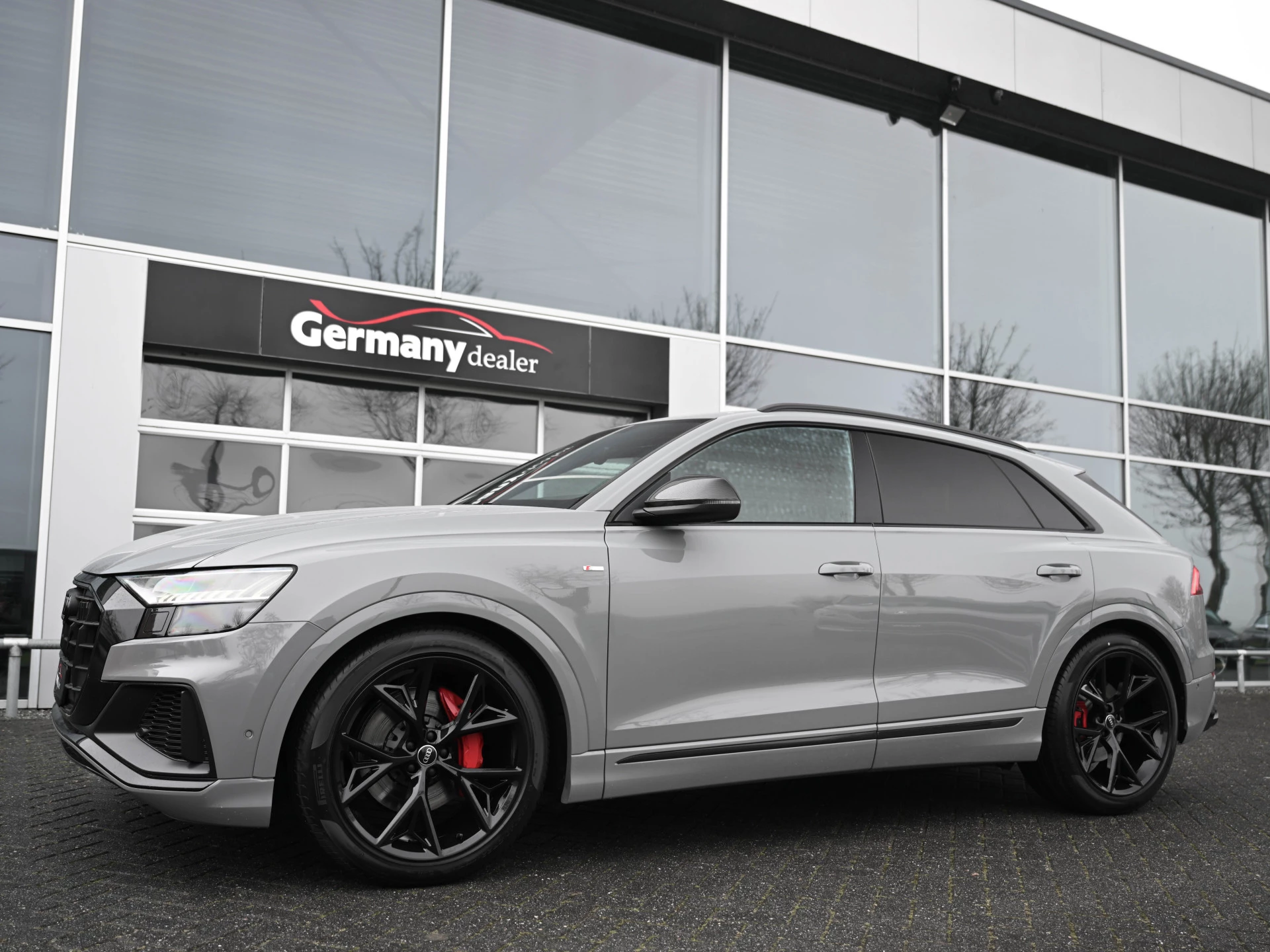 Hoofdafbeelding Audi Q8