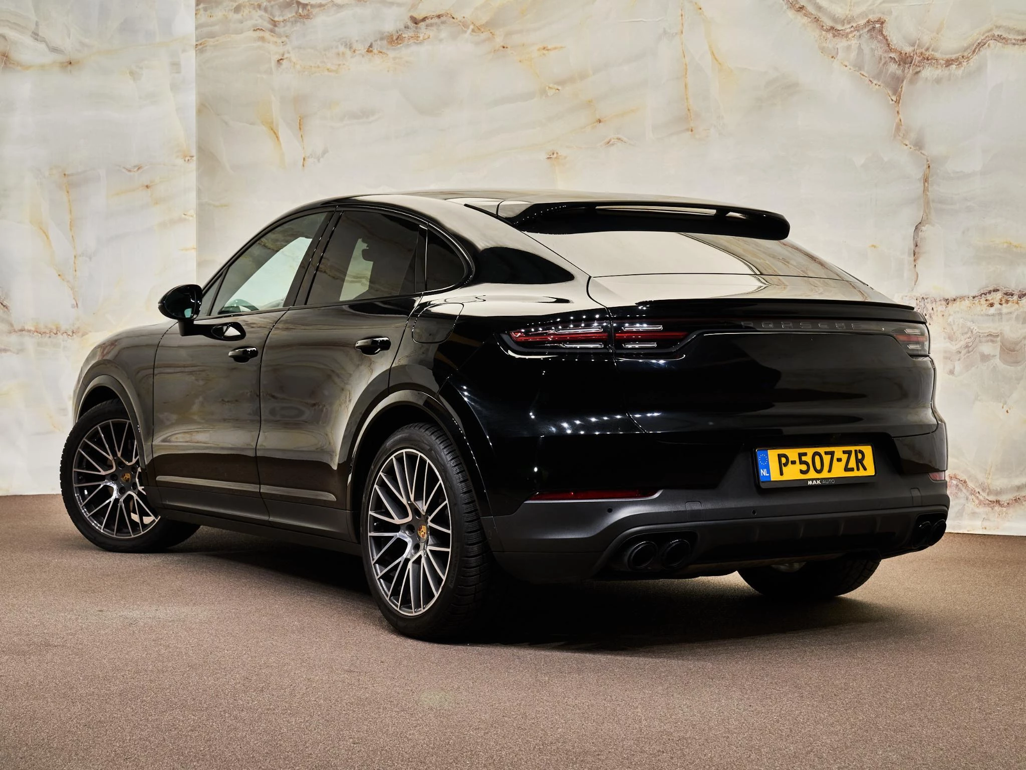 Hoofdafbeelding Porsche Cayenne