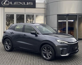 Hoofdafbeelding Lexus LBX Lexus LBX Elegant 2WD TECH PACK STOELVERWARMING STUURVERW KEYLESS ELEK-KOFFERKLEP BLIND-SPOT