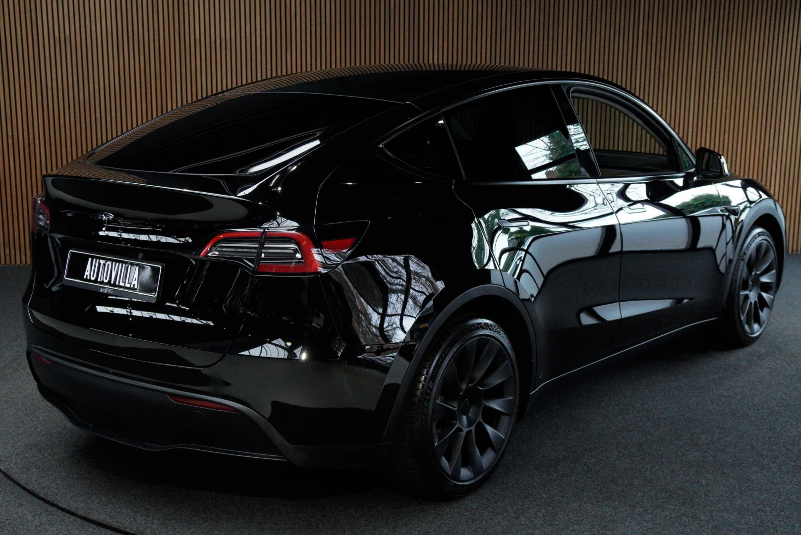 Hoofdafbeelding Tesla Model Y