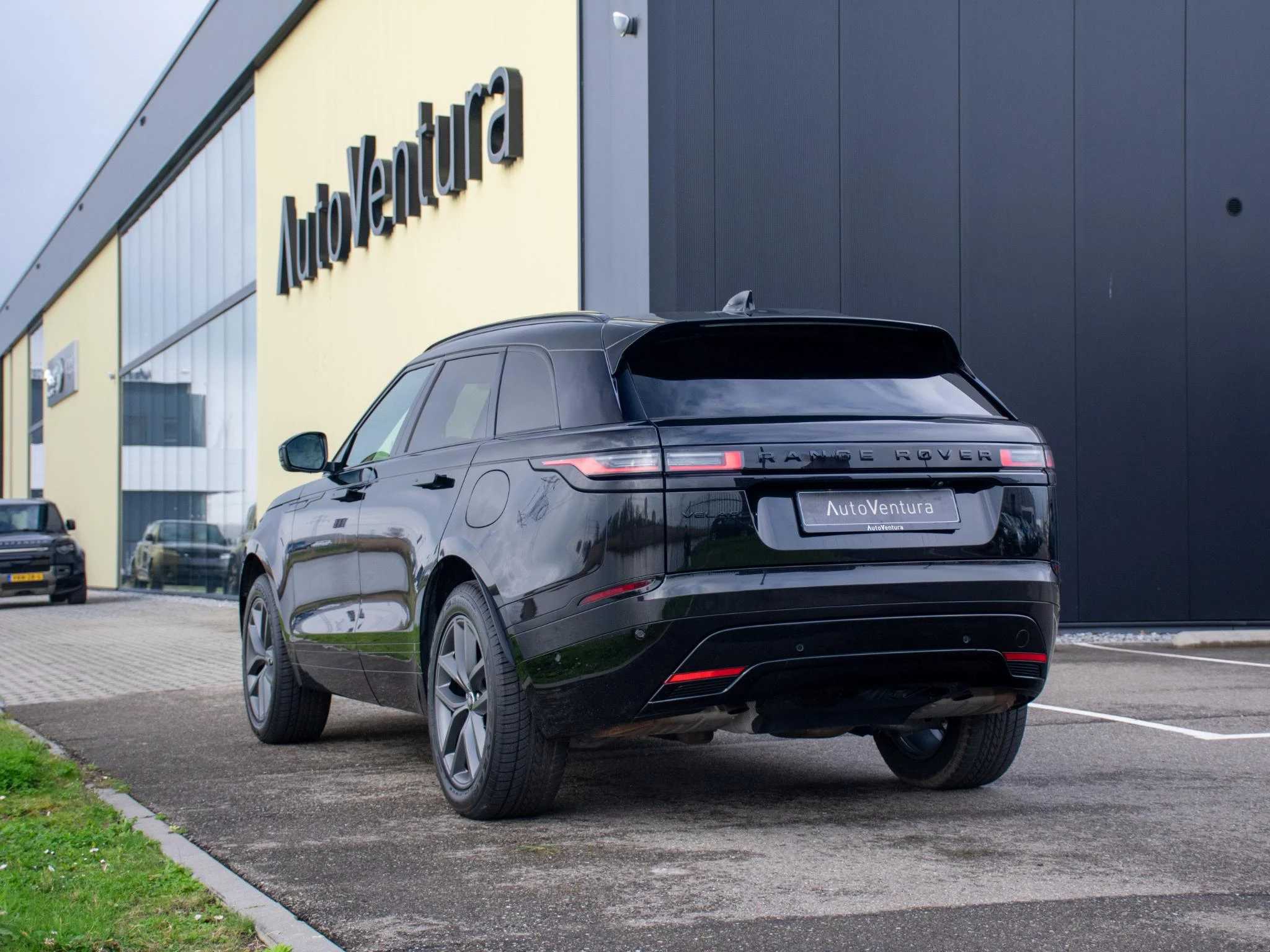Hoofdafbeelding Land Rover Range Rover Velar