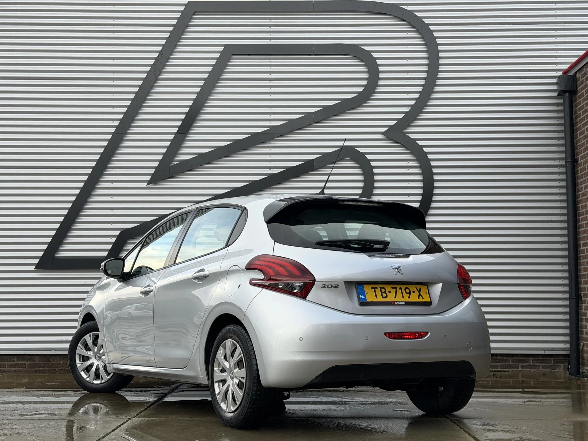 Hoofdafbeelding Peugeot 208