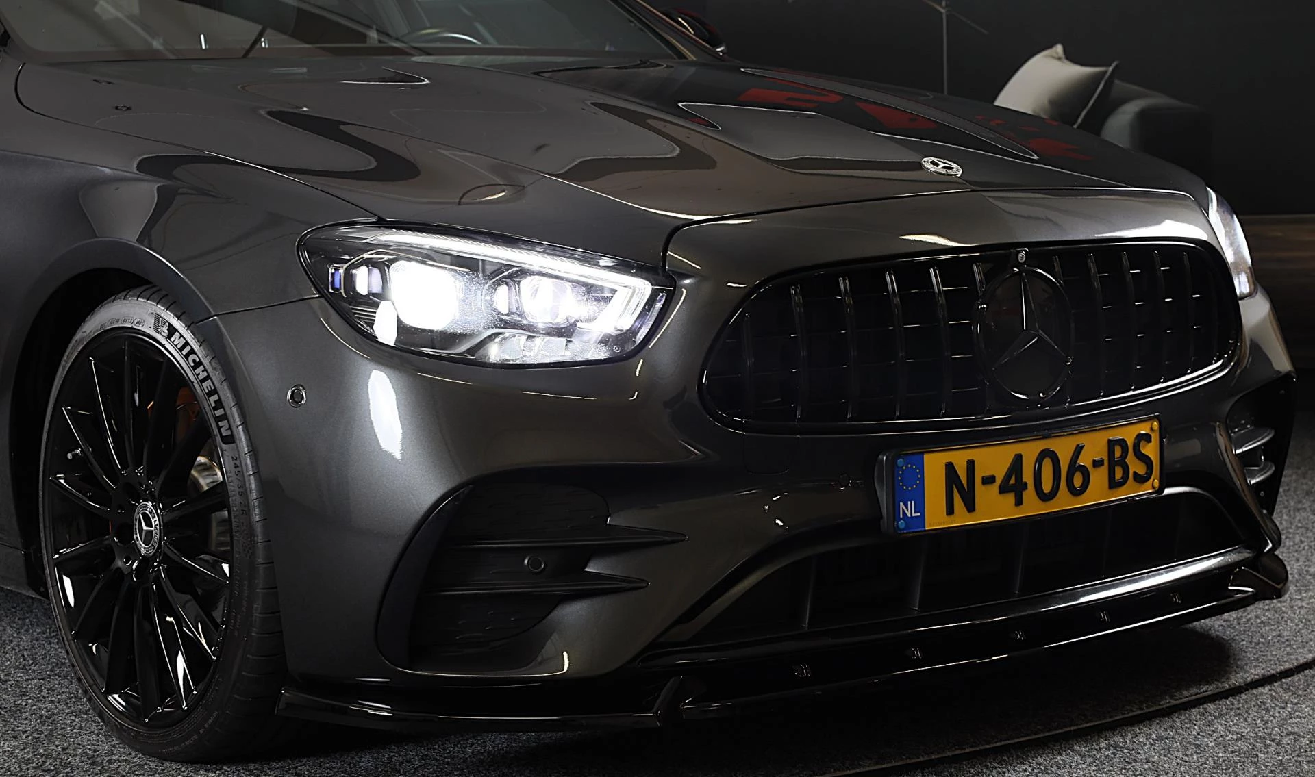 Hoofdafbeelding Mercedes-Benz E-Klasse