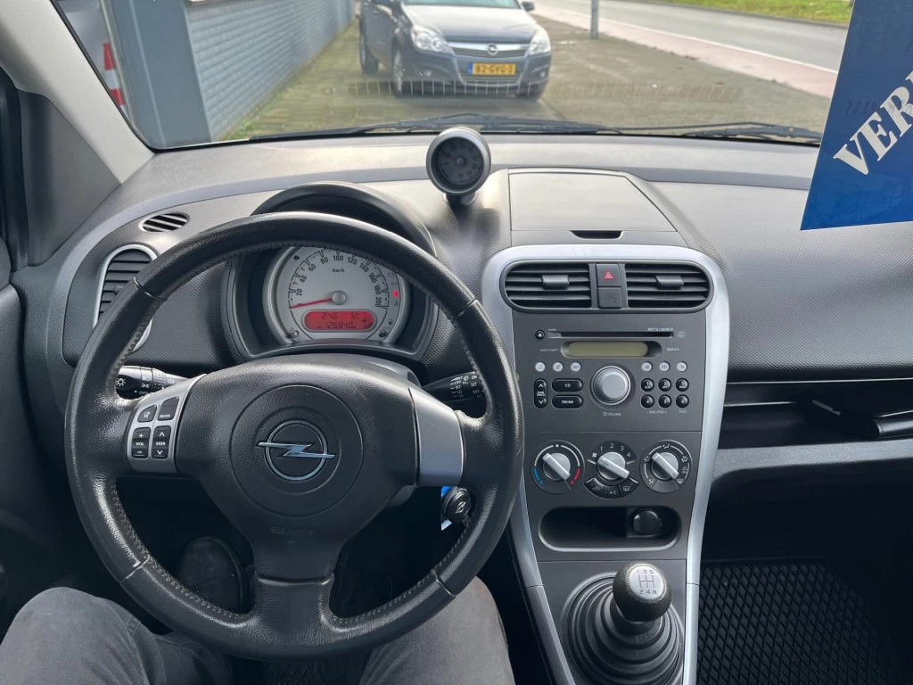 Hoofdafbeelding Opel Agila