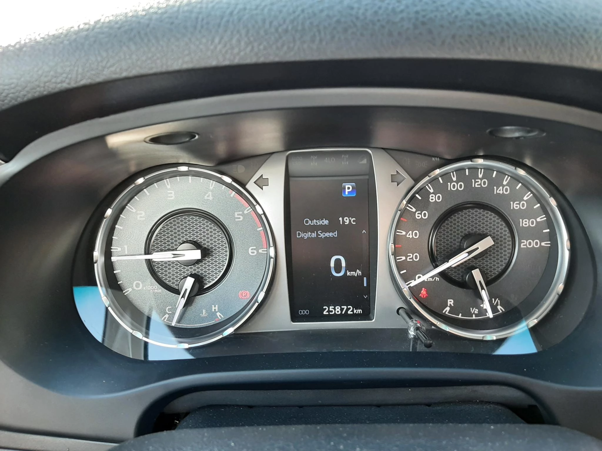Hoofdafbeelding Toyota Hilux