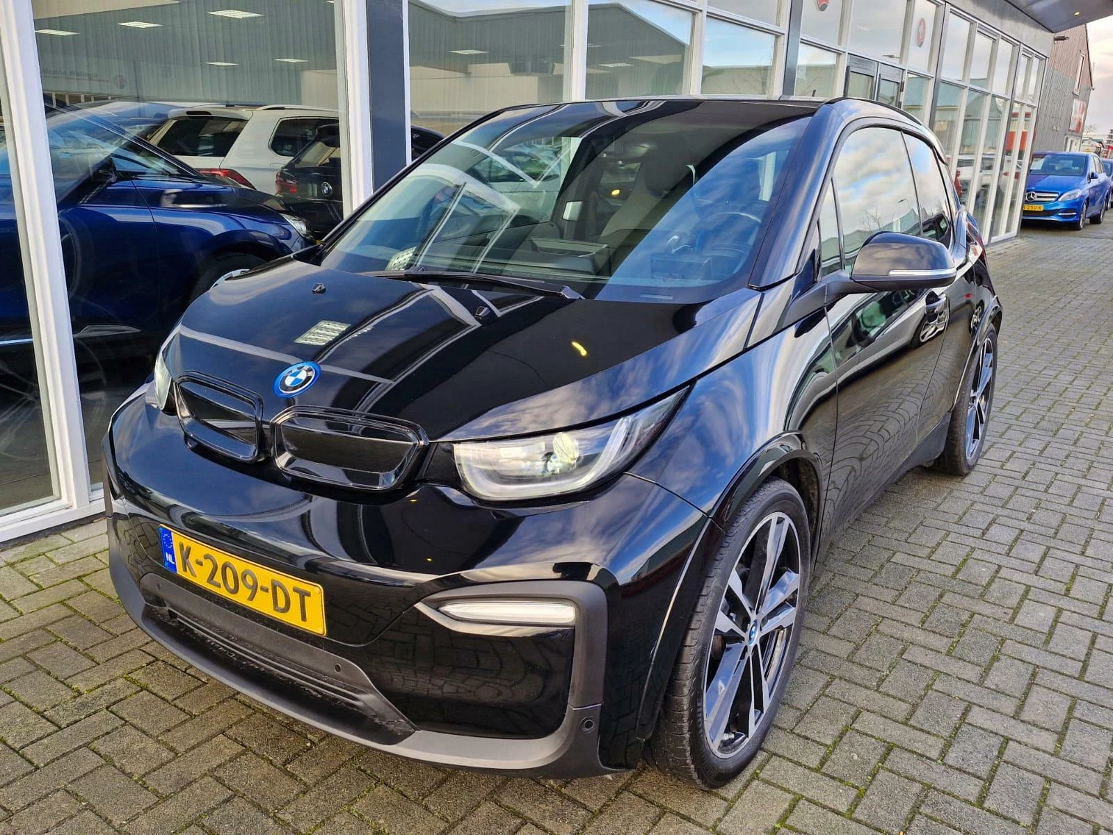 Hoofdafbeelding BMW i3