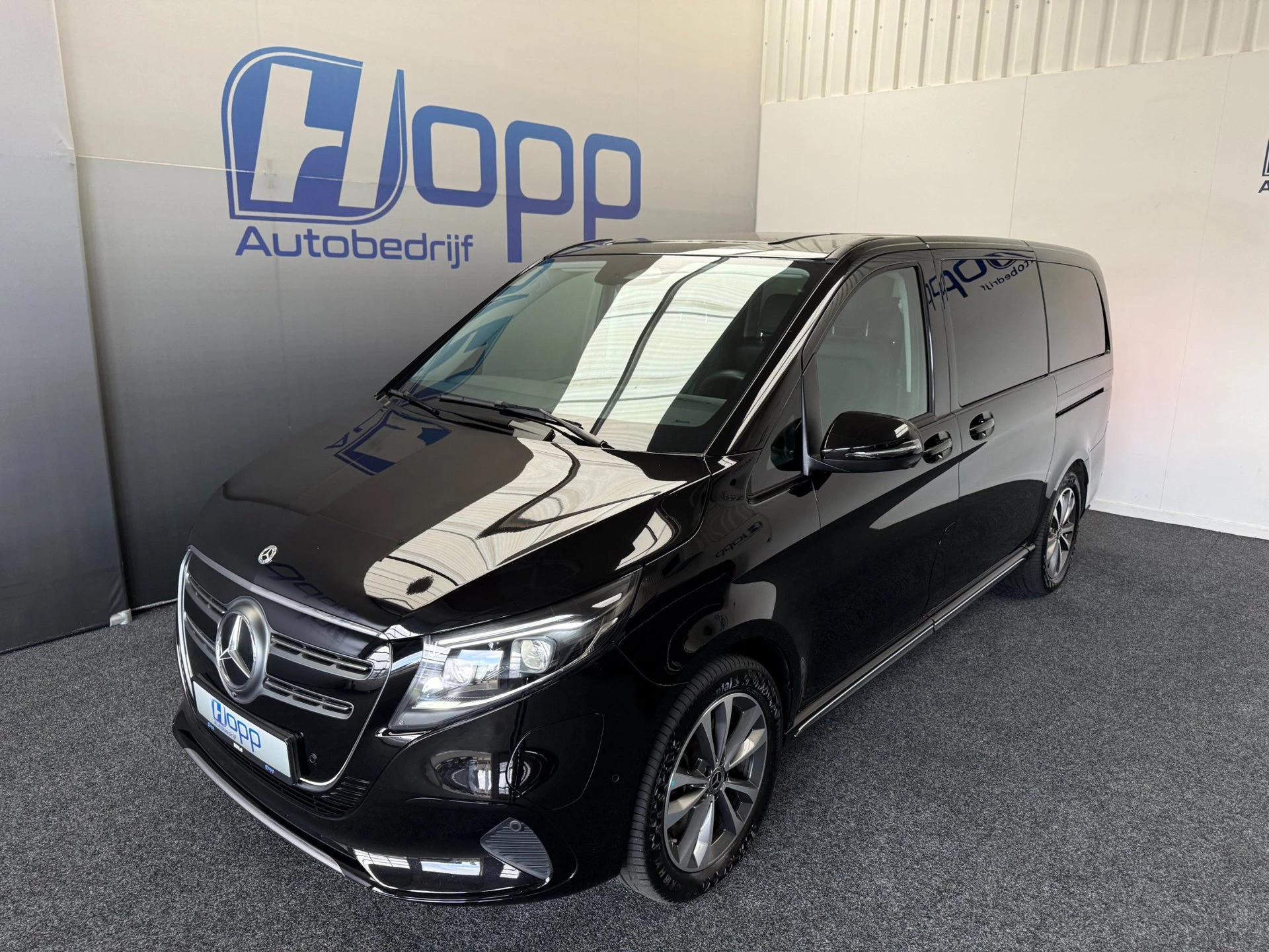Hoofdafbeelding Mercedes-Benz EQV