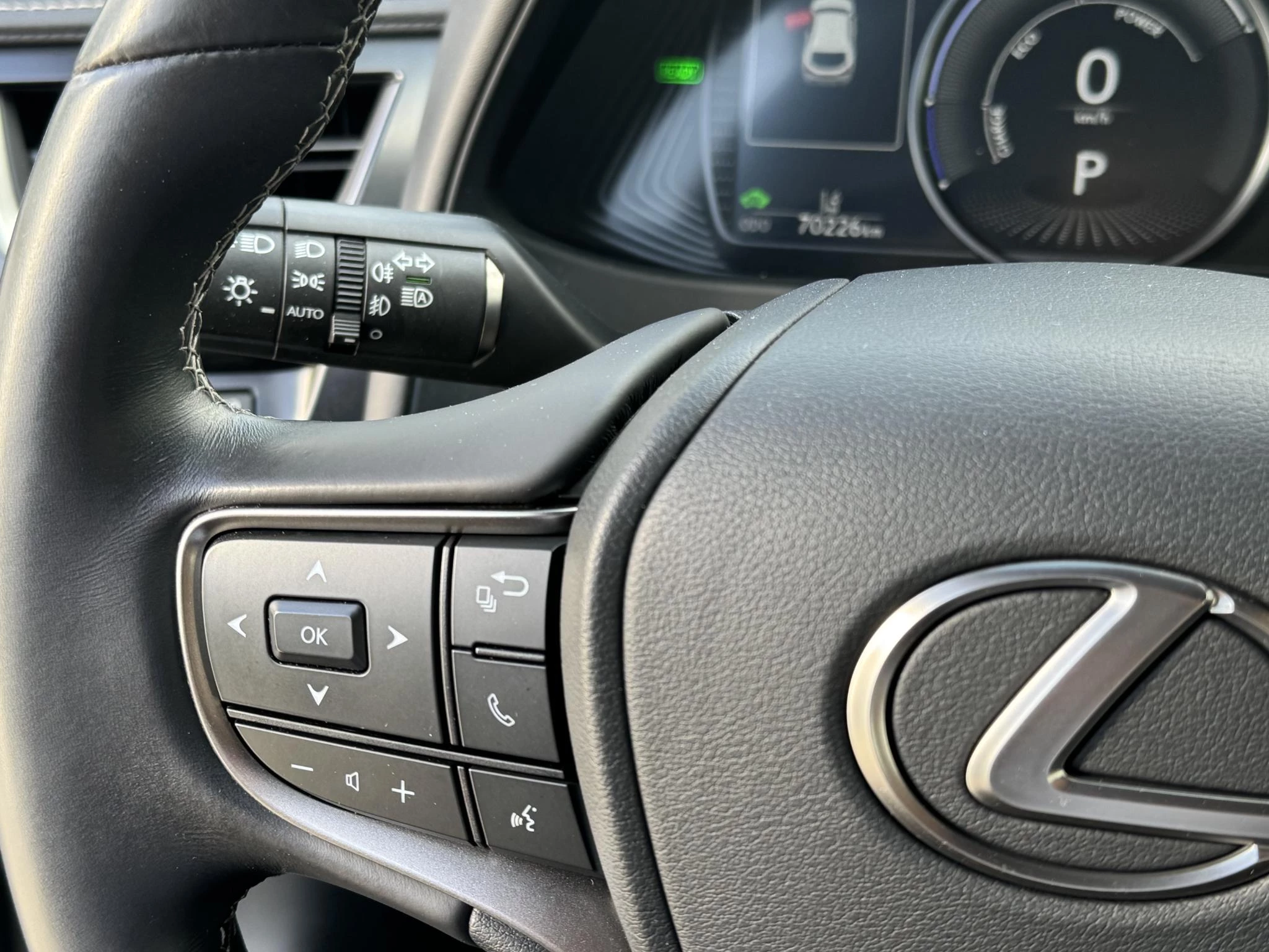 Hoofdafbeelding Lexus UX