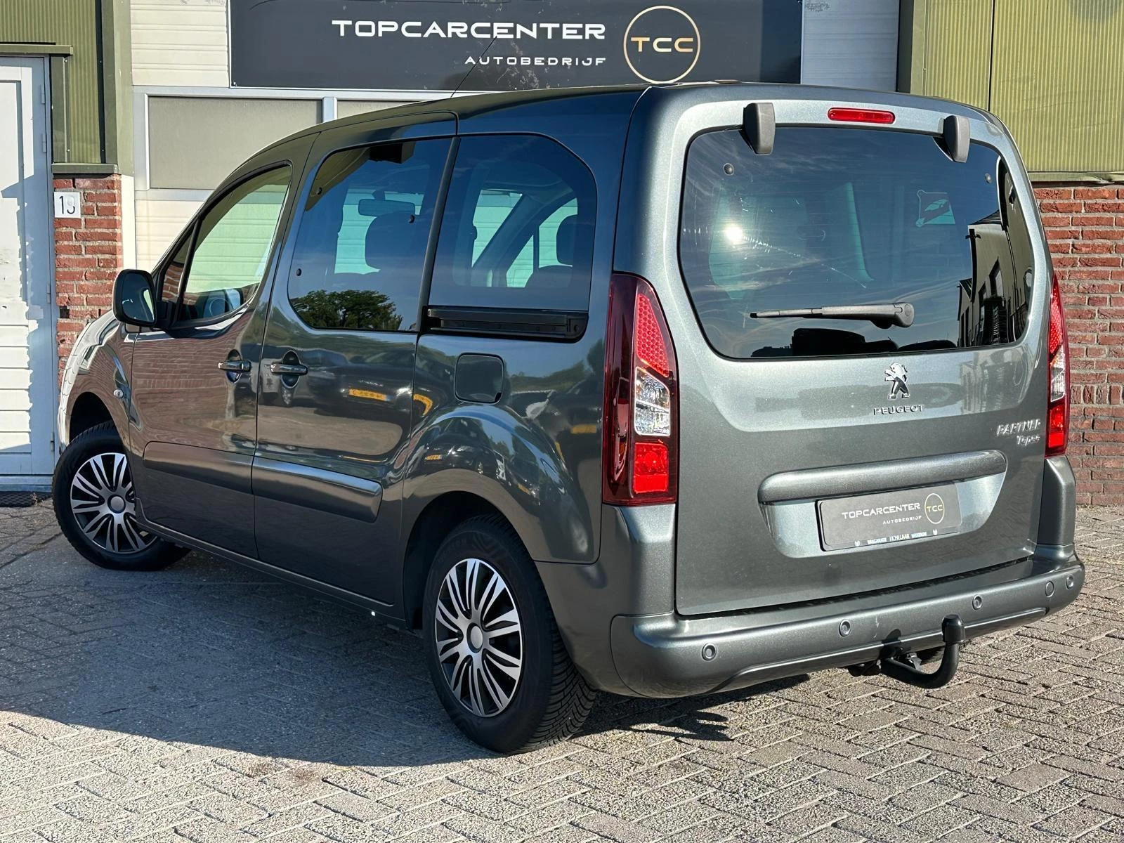 Hoofdafbeelding Peugeot Partner