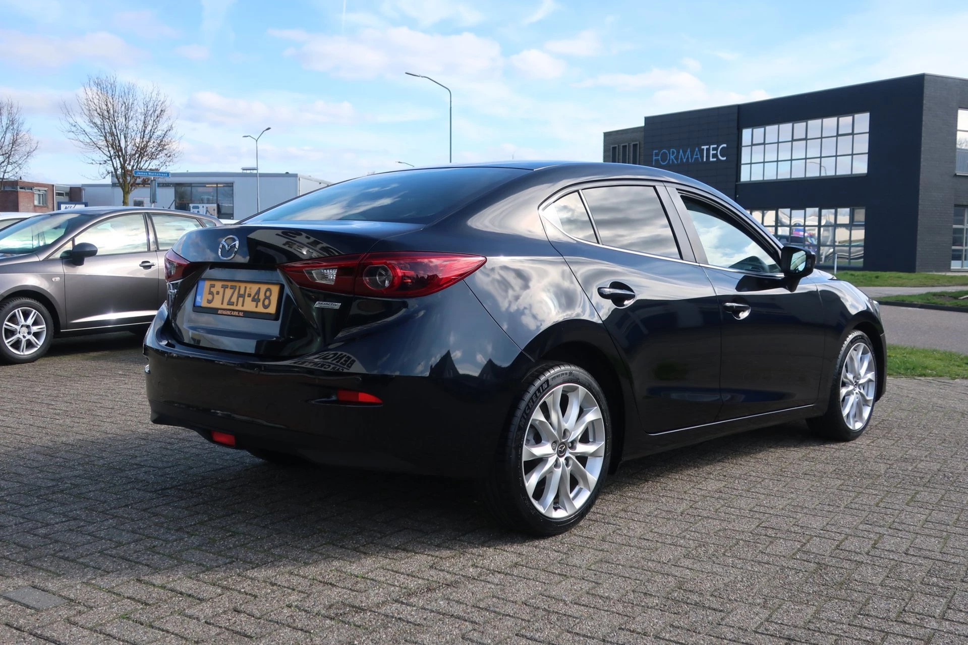 Hoofdafbeelding Mazda 3