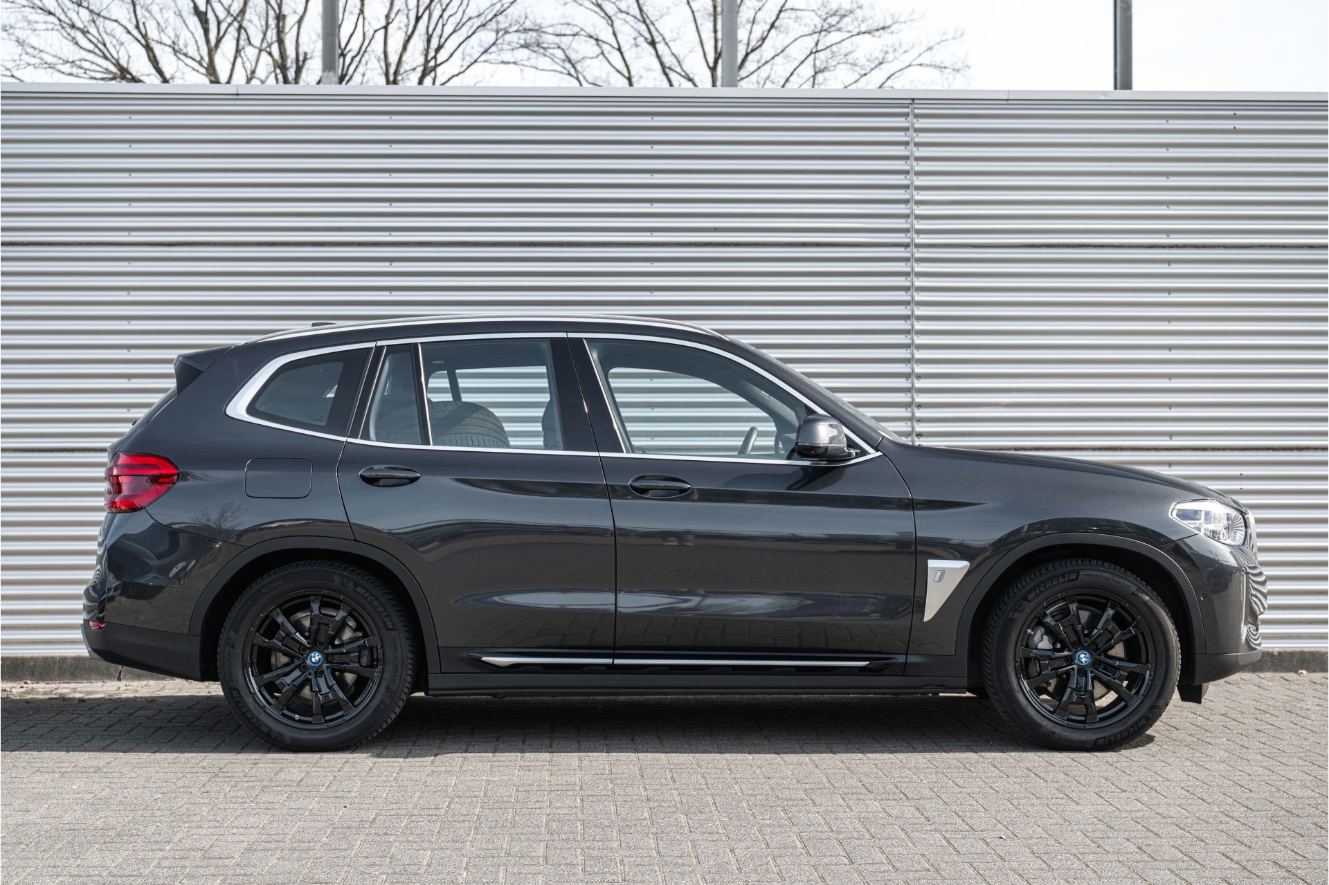 Hoofdafbeelding BMW iX3
