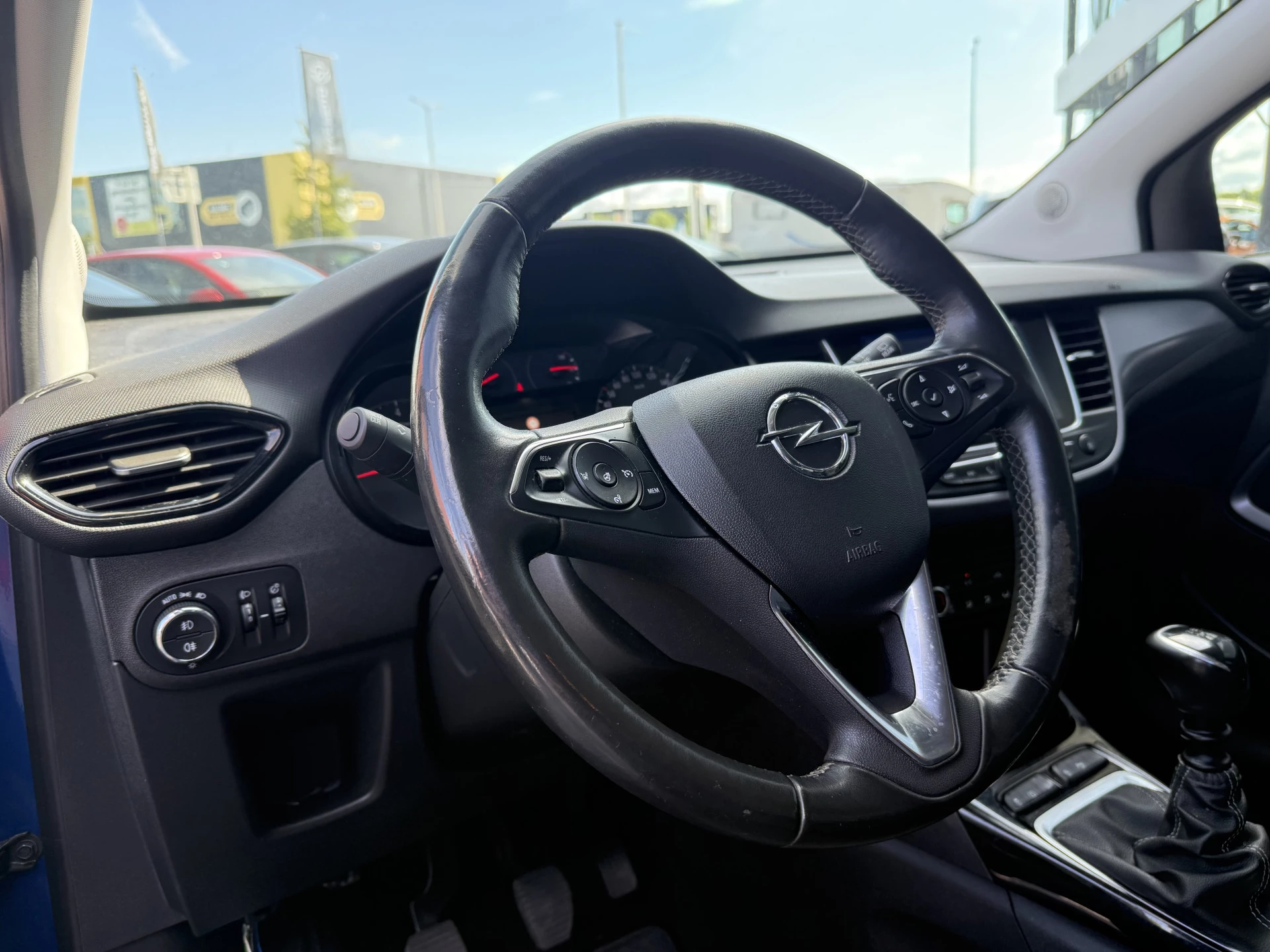 Hoofdafbeelding Opel Crossland X