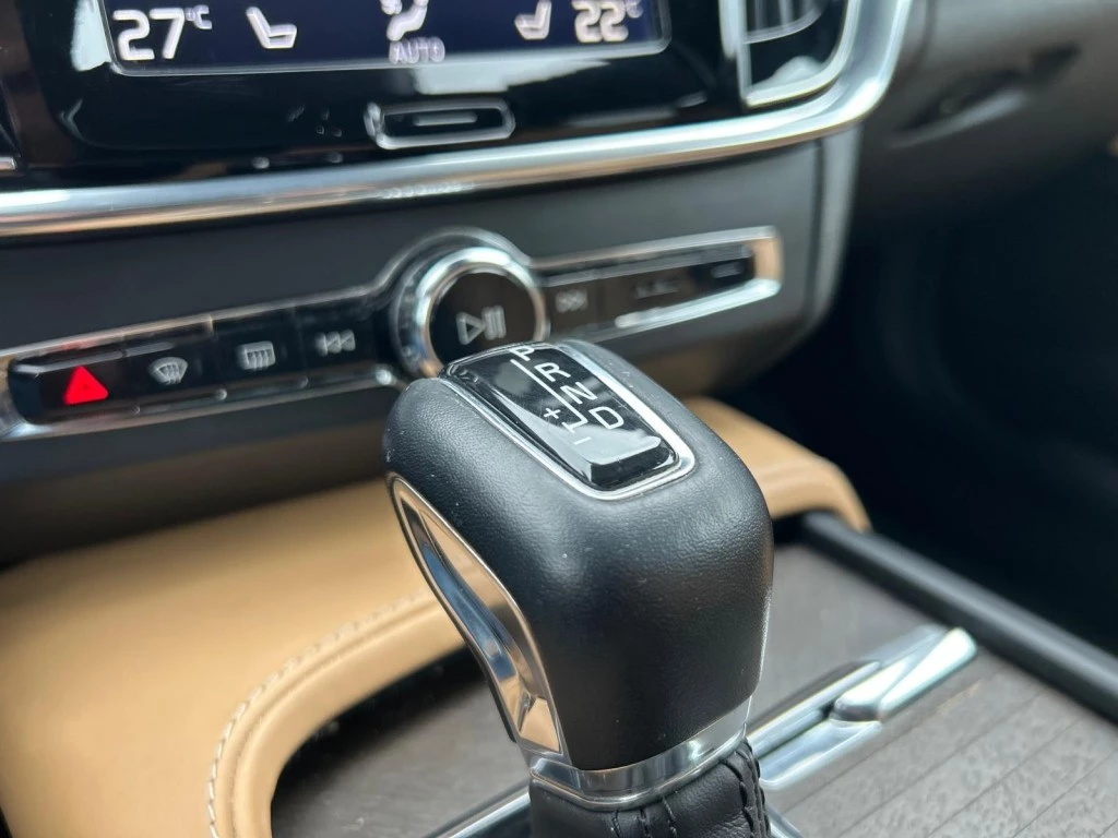Hoofdafbeelding Volvo V90