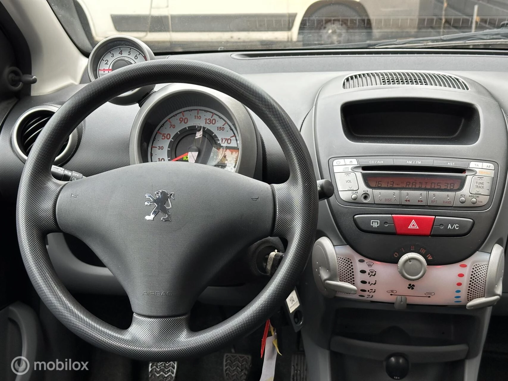 Hoofdafbeelding Peugeot 107