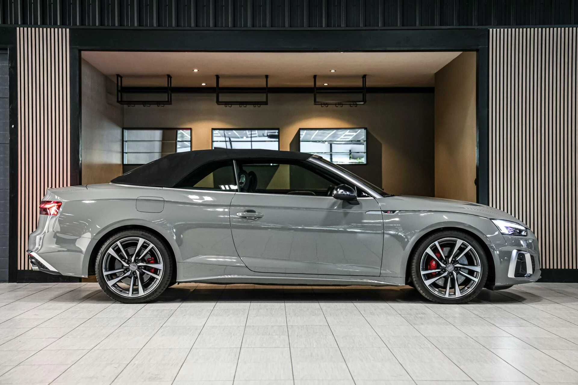 Hoofdafbeelding Audi S5