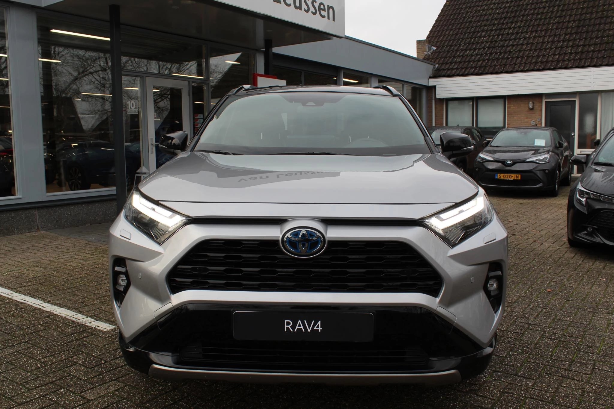 Hoofdafbeelding Toyota RAV4