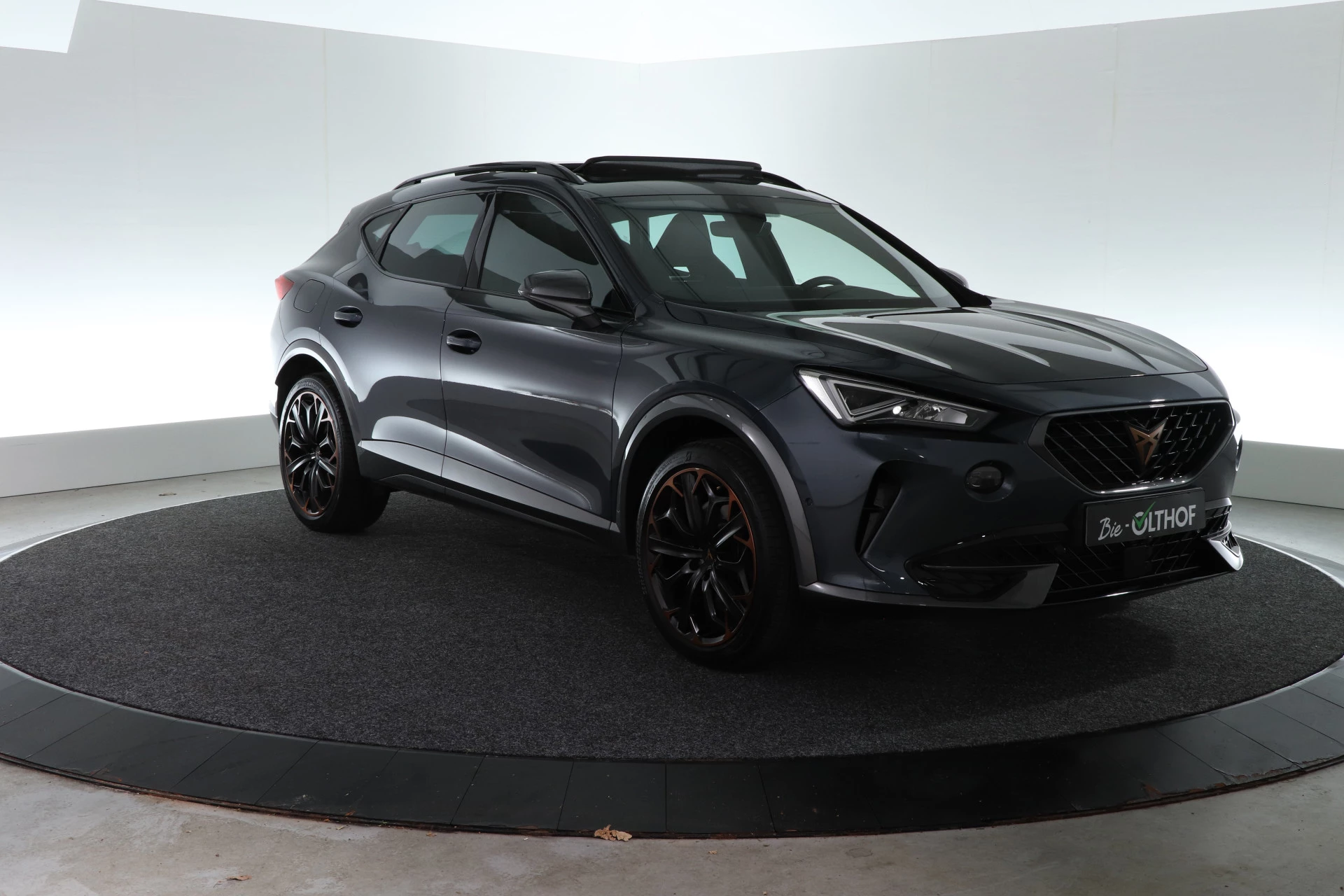 Hoofdafbeelding CUPRA Formentor