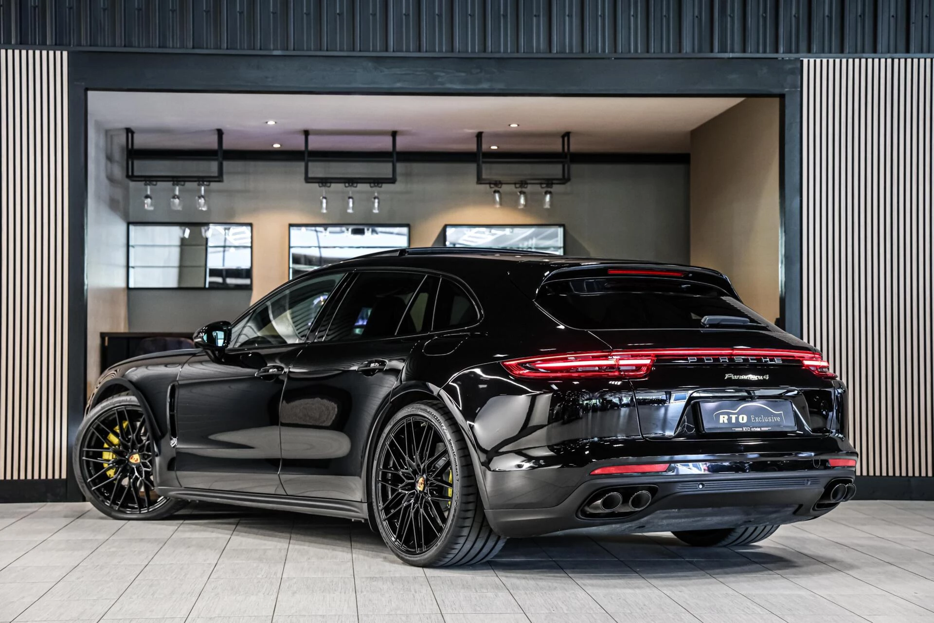 Hoofdafbeelding Porsche Panamera