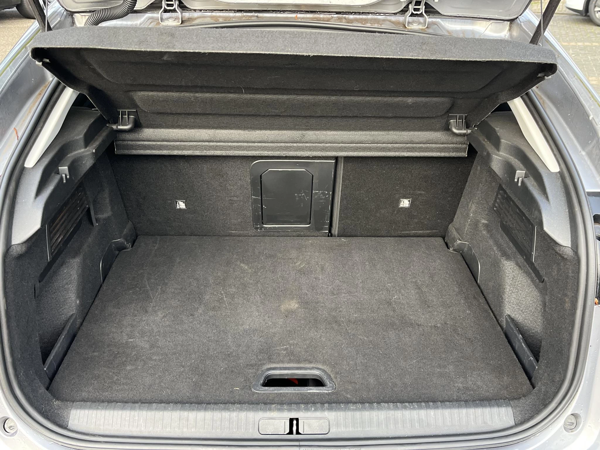 Hoofdafbeelding Citroën ë-C4