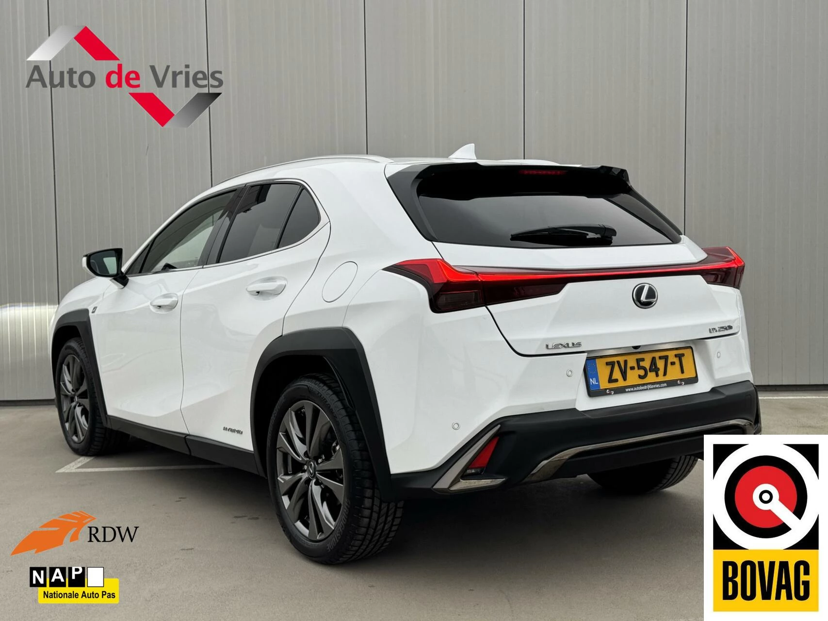 Hoofdafbeelding Lexus UX