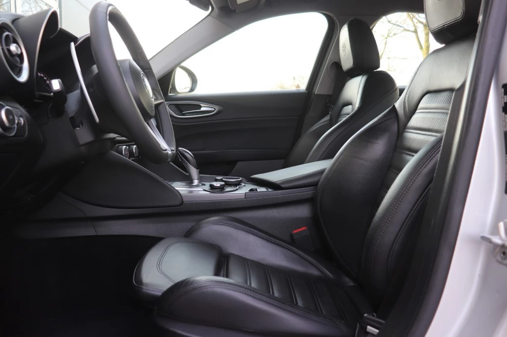 Hoofdafbeelding Alfa Romeo Giulia