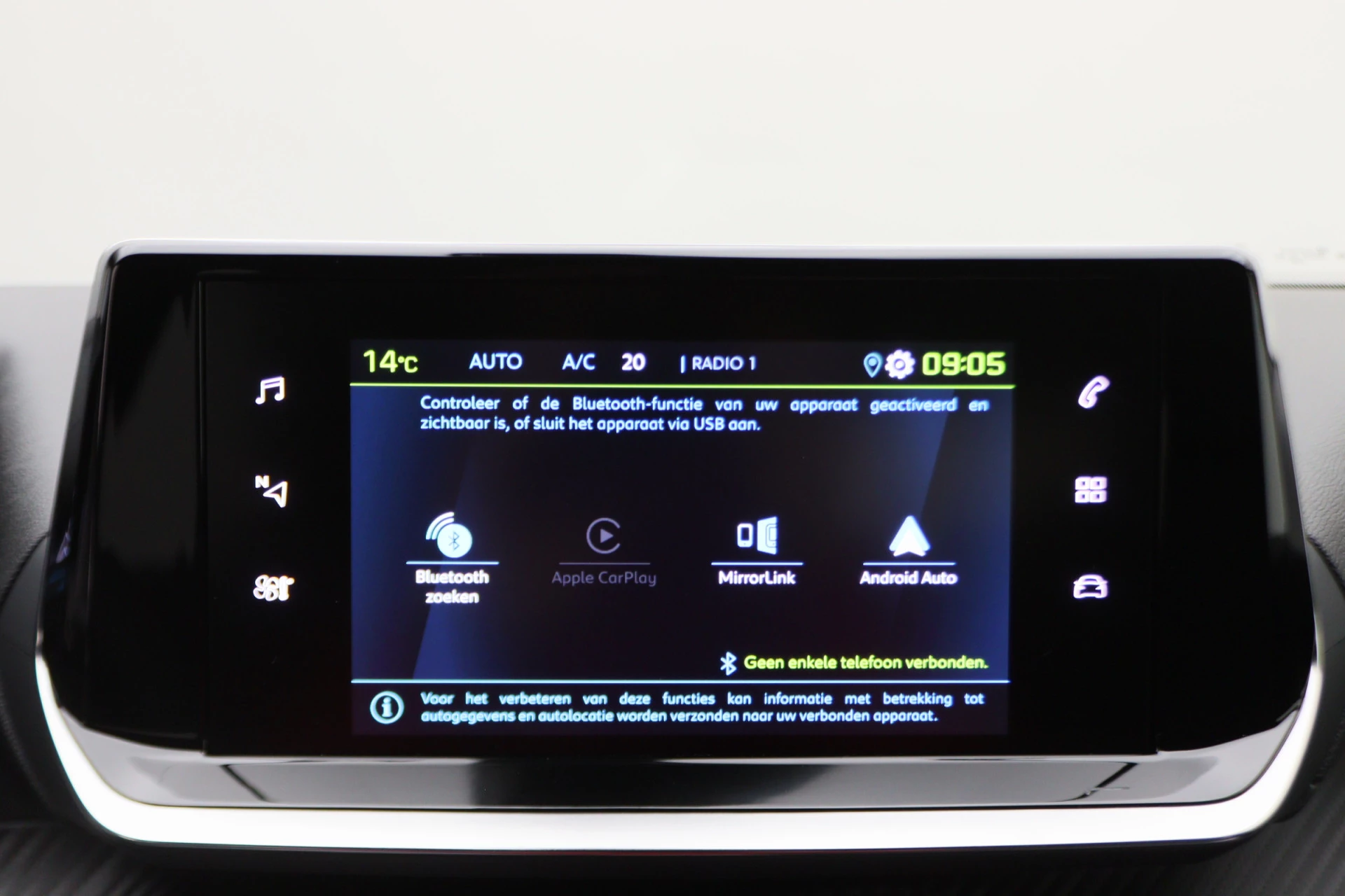 Hoofdafbeelding Peugeot e-2008