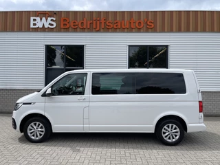 Volkswagen Transporter 2.0 TDI DSG automaat L2H1 30 DC 5 persoons / vaste prijs rijklaar € 27.950 ex btw / lease vanaf € 456 / airco / cruise / navi / achterdeuren / euro 6 / bpm vrij !
