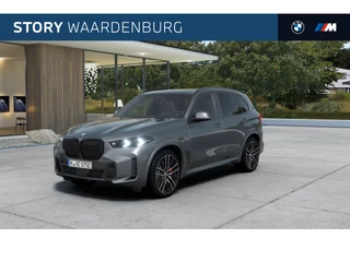 BMW X5 xDrive50e M Sport Automaat / Panoramadak / Trekhaak / Parking Assistant Professional / Comfortstoelen / Massagefunctie / Soft-Close / Active Steering