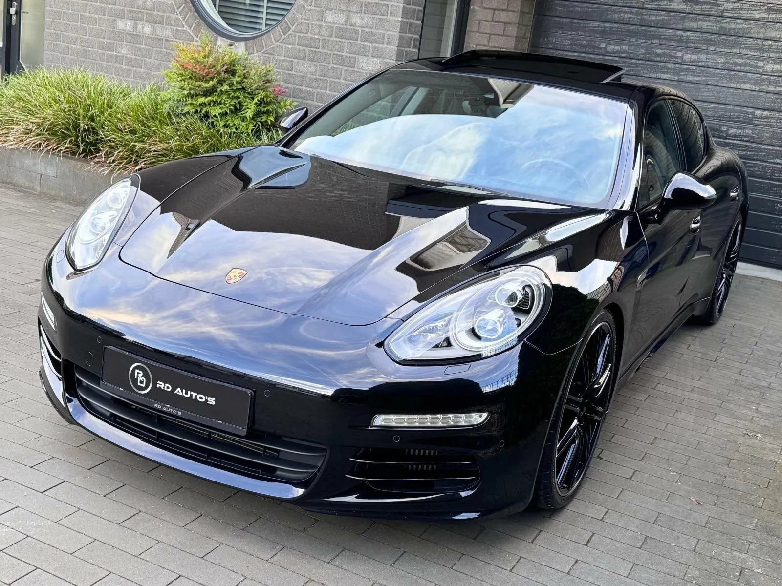 Hoofdafbeelding Porsche Panamera