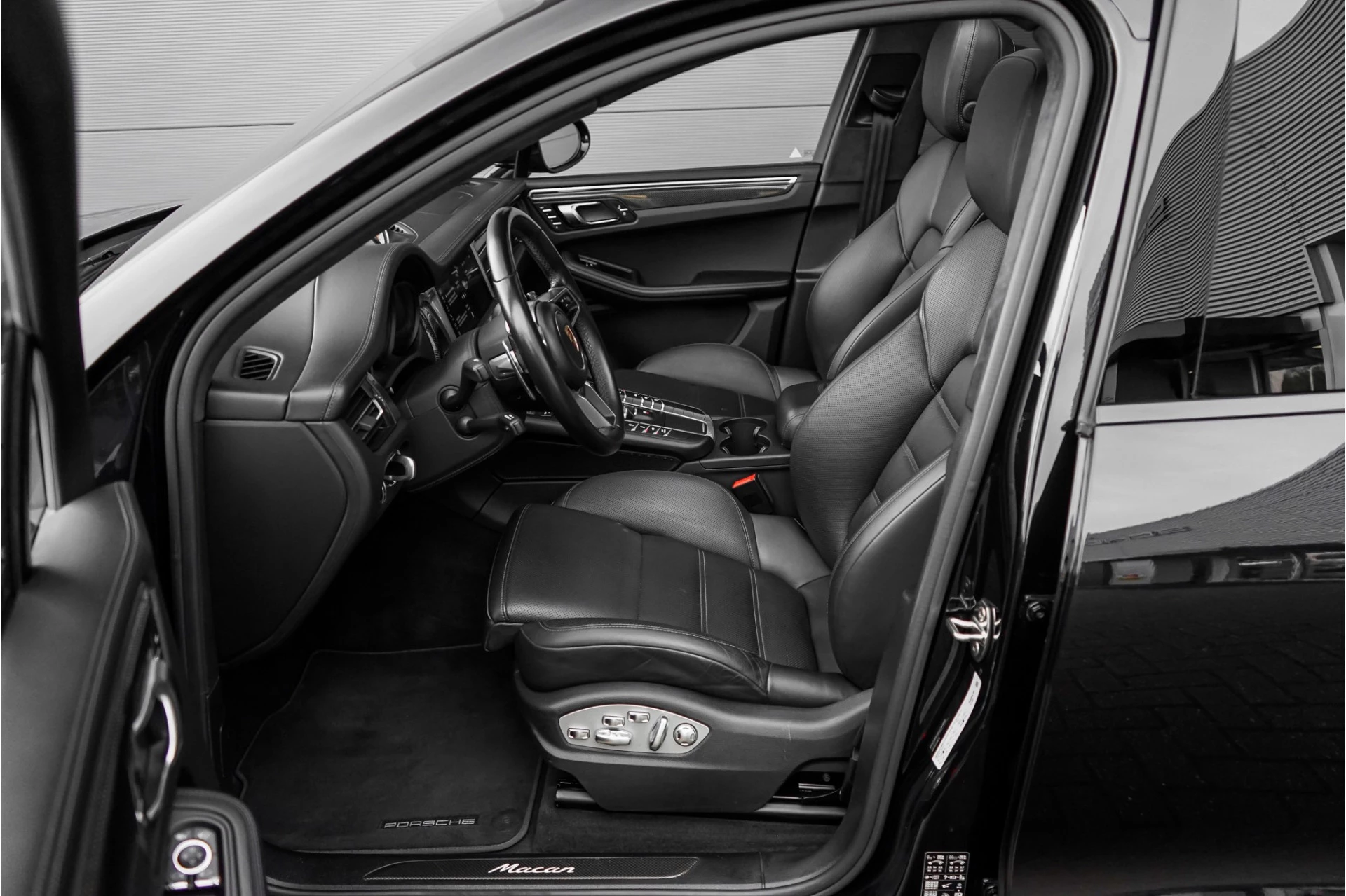 Hoofdafbeelding Porsche Macan