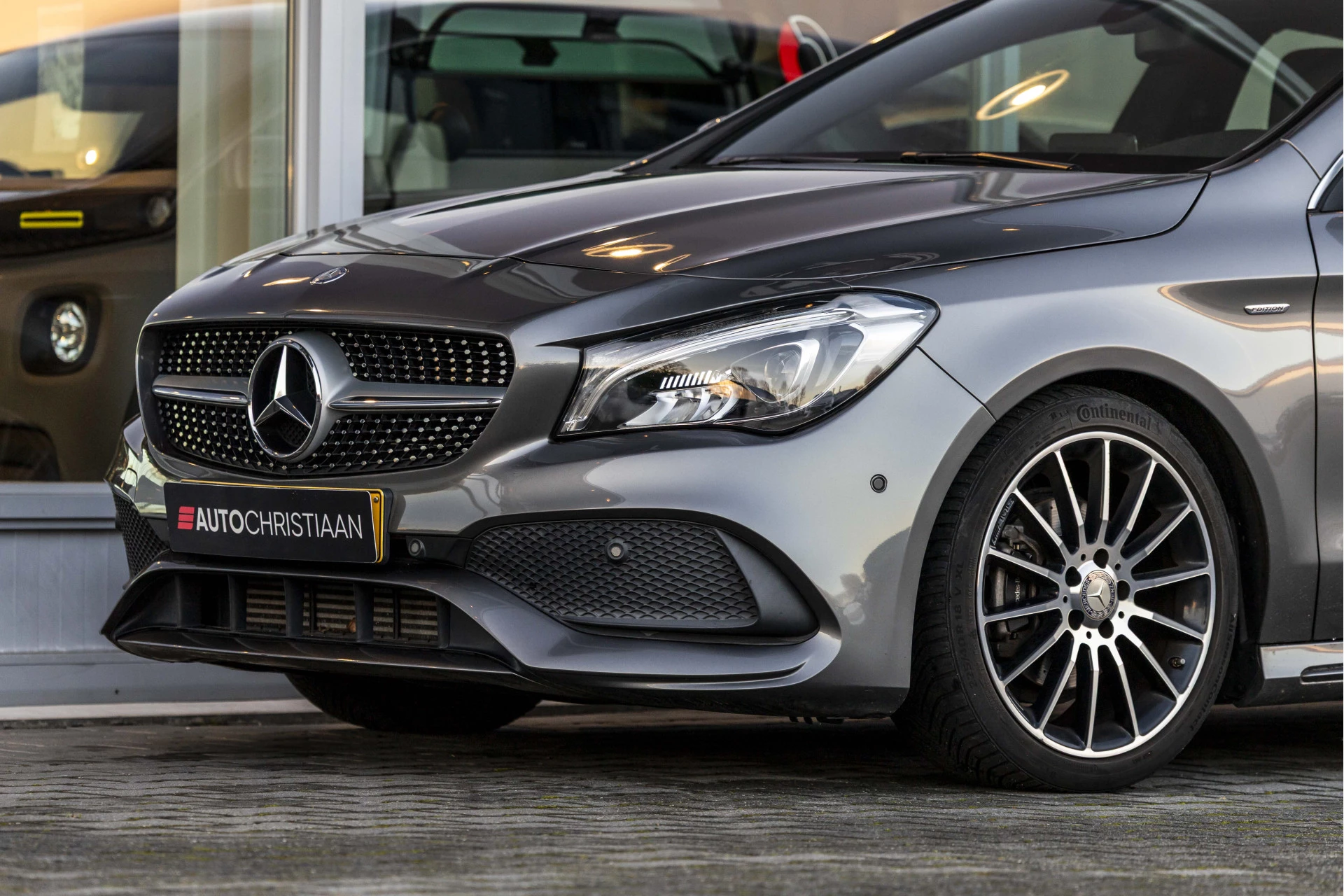 Hoofdafbeelding Mercedes-Benz CLA
