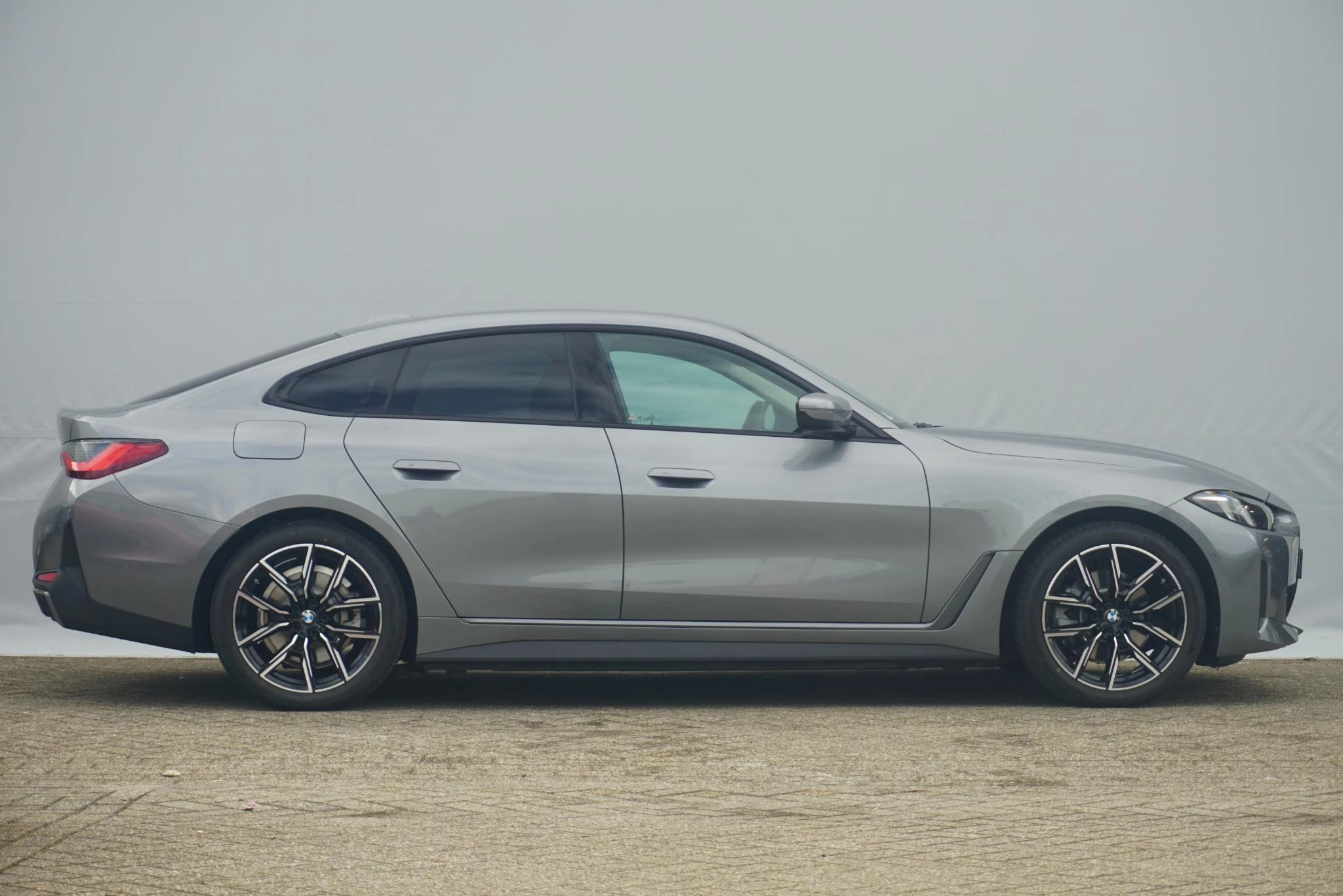Hoofdafbeelding BMW i4