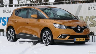 Renault Scénic TCe 140 EDC Automaat Intens
