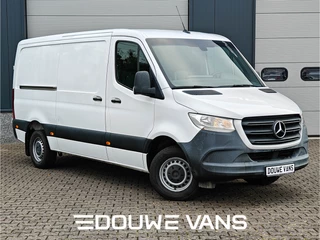 Hoofdafbeelding Mercedes-Benz Sprinter Mercedes-Benz Sprinter 316 L2 H1 Automaat Trekhaak Airco 2800 kg Trekhaak Inrichting 163pk Camera Navi Leder BPM Vrij 