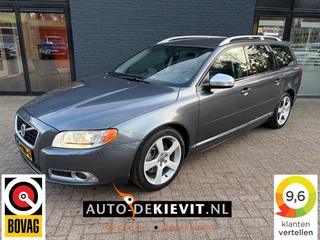 Hoofdafbeelding Volvo V70 Volvo V70 2.0T R-EDITION youngtimer