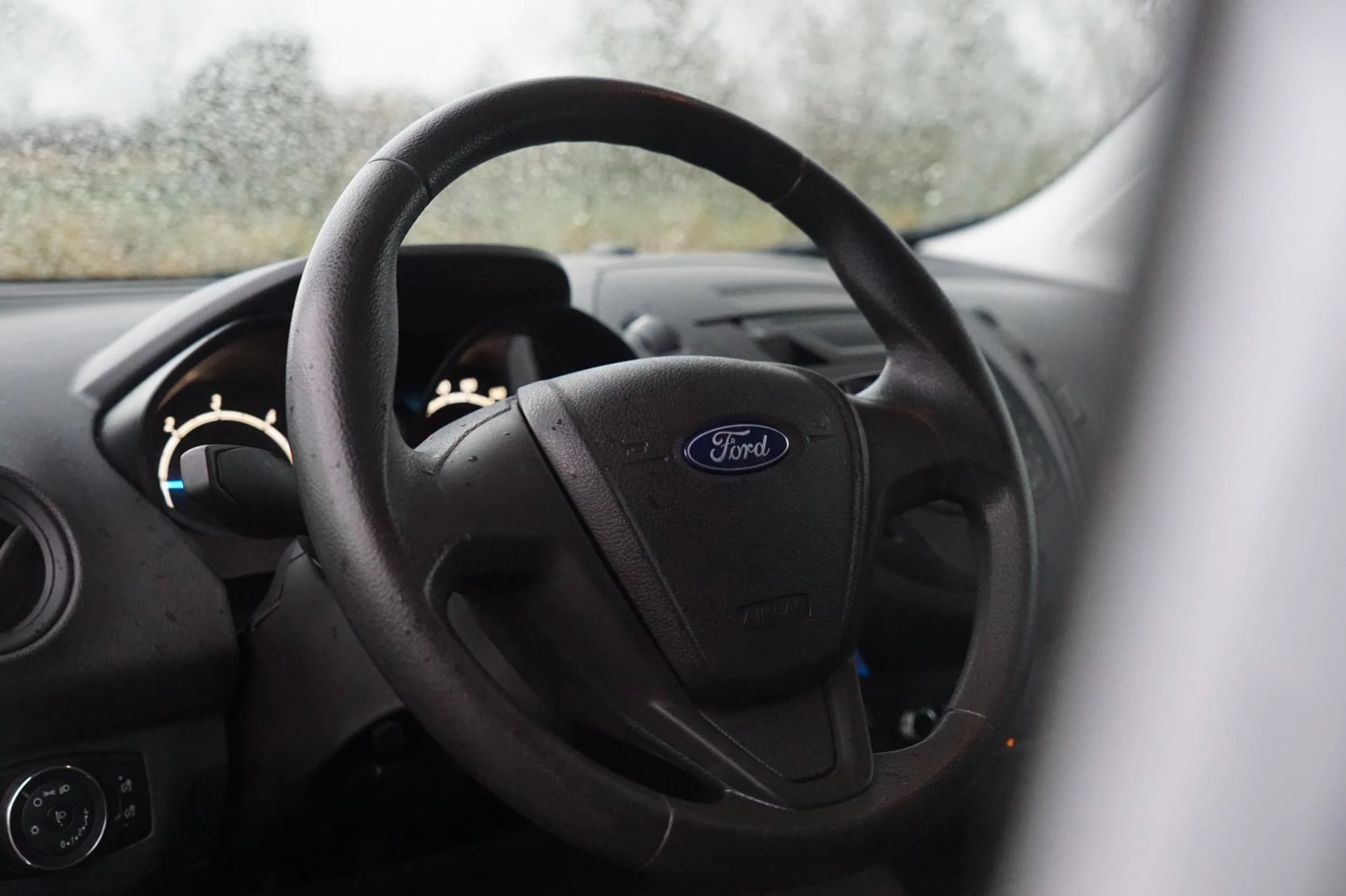 Hoofdafbeelding Ford Transit Courier