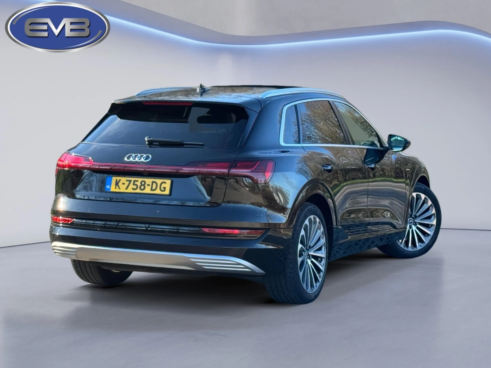 Hoofdafbeelding Audi e-tron
