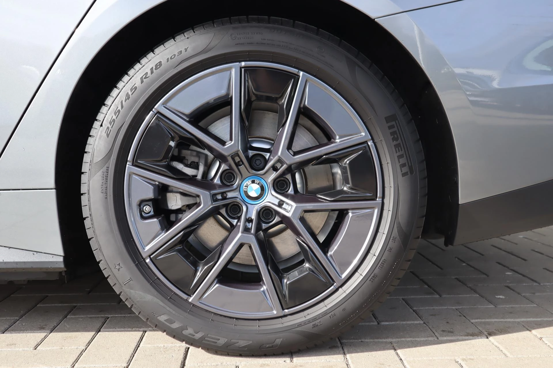 Hoofdafbeelding BMW i4